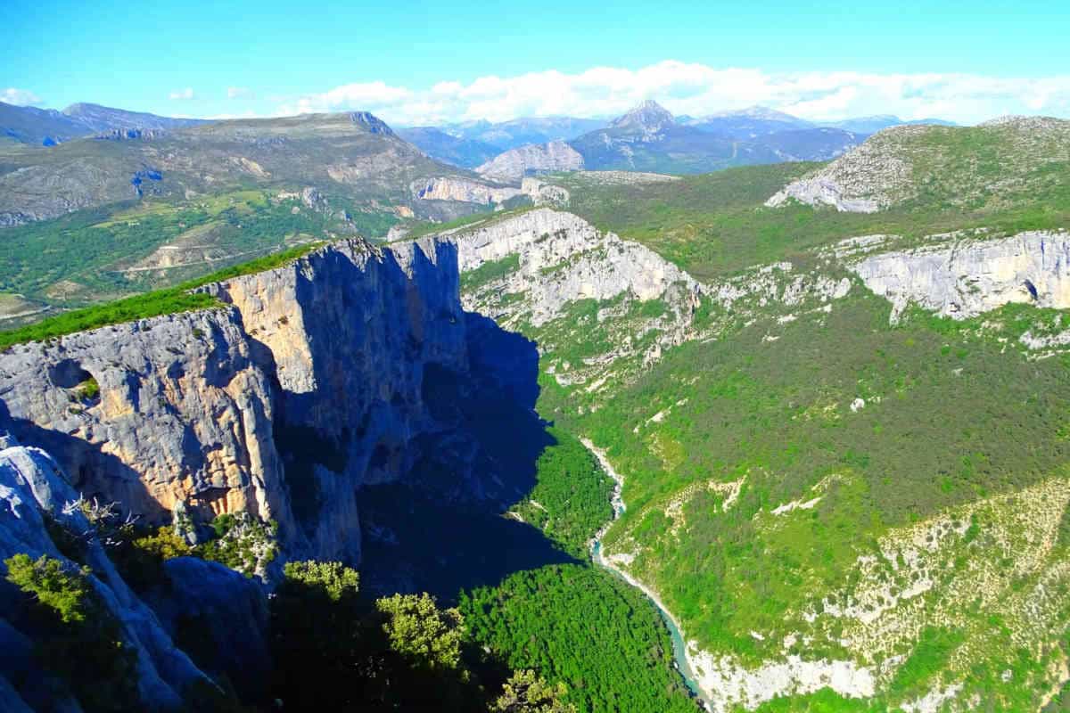 Team Voyages, team building